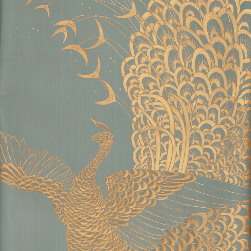 Обои ручная роспись в стиле Арт-деко Whistler Peacocks Golden colourway on Blue Grey dyed silk Обои ручная роспись в стиле Арт-деко Whistler Peacocks Golden colourway on Blue Grey dyed silk в Челябинске | Loft Concept