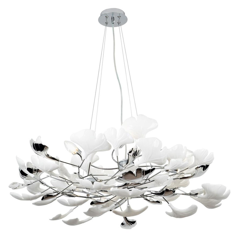 Декоративная люстра Wintery flover Silver с Белыми плафонами Серебряный Белый Декоративная люстра Wintery flover Silver с Белыми плафонами Серебряный Белый в Челябинске | Loft Concept