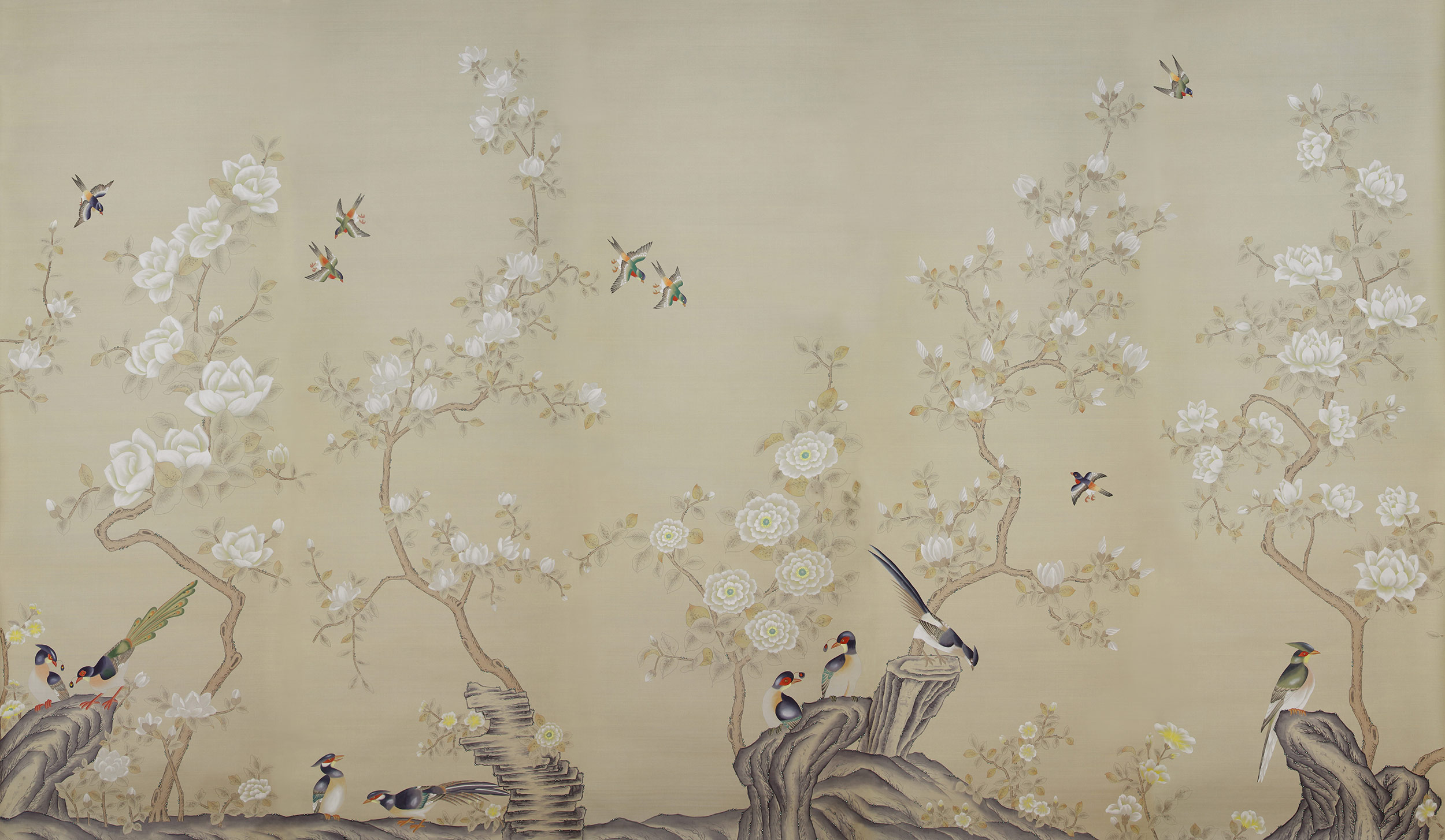 Обои ручная роспись Japanese Garden Special Colourway on Faint Gold metallic silk Обои ручная роспись Japanese Garden Special Colourway on Faint Gold metallic silk - постер Loft-Concept в Челябинске