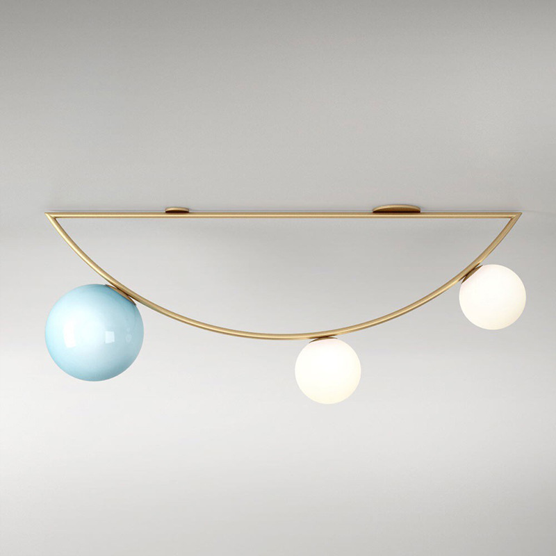 Потолочный светильник Atelier Areti Girlande Ceiling Crescent Blue Латунь Белый Голубой Потолочный светильник Atelier Areti Girlande Ceiling Crescent Blue Латунь Белый Голубой в Челябинске | Loft Concept