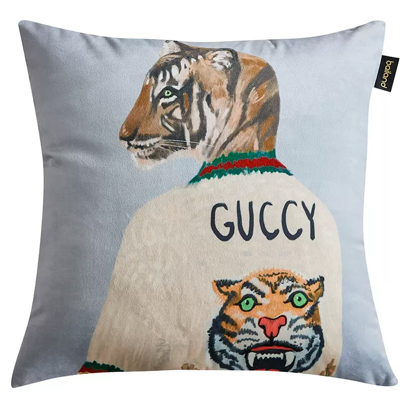 Декоративная подушка Стиль Gucci Tiger Cushion Grey Серый Мульти Декоративная подушка Стиль Gucci Tiger Cushion Grey Серый Мульти в Челябинске | Loft Concept