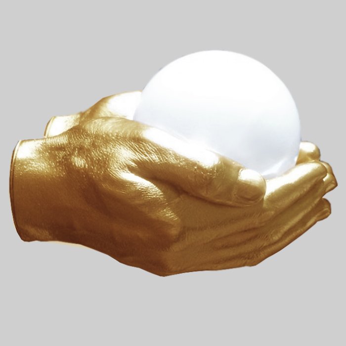 Бра Glowing Ball In The Gold Hands Золотой Бра Glowing Ball In The Gold Hands Золотой в Челябинске | Loft Concept