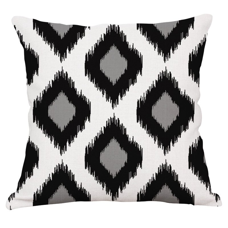 Декоративная подушка Black and White Pattern #4 Черно-белый Декоративная подушка Black and White Pattern #4 Черно-белый в Челябинске | Loft Concept