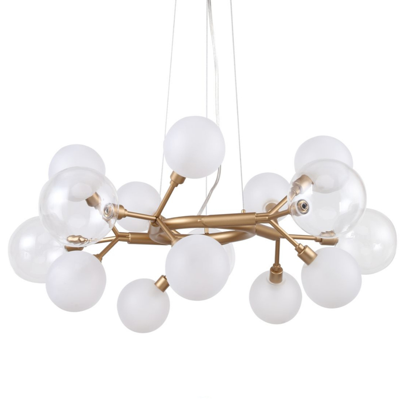 Люстра Berries Chandelier White 68 матовое золото Прозрачный Прозрачный белый Люстра Berries Chandelier White 68 матовое золото Прозрачный Прозрачный белый в Челябинске | Loft Concept