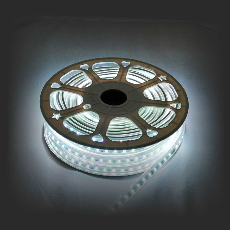 Светодиодная влагозащищенная лента 12W/m 60LED/m 5050SMD разноцветная 15M Белый в Челябинске | Loft Concept 