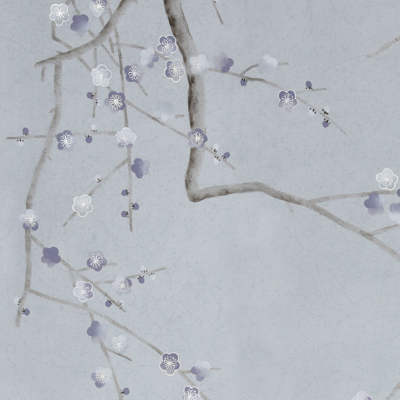 Обои ручная роспись Plum Blossom Special Colourway on Crackled Silver metallic silk Обои ручная роспись Plum Blossom Special Colourway on Crackled Silver metallic silk в Челябинске | Loft Concept