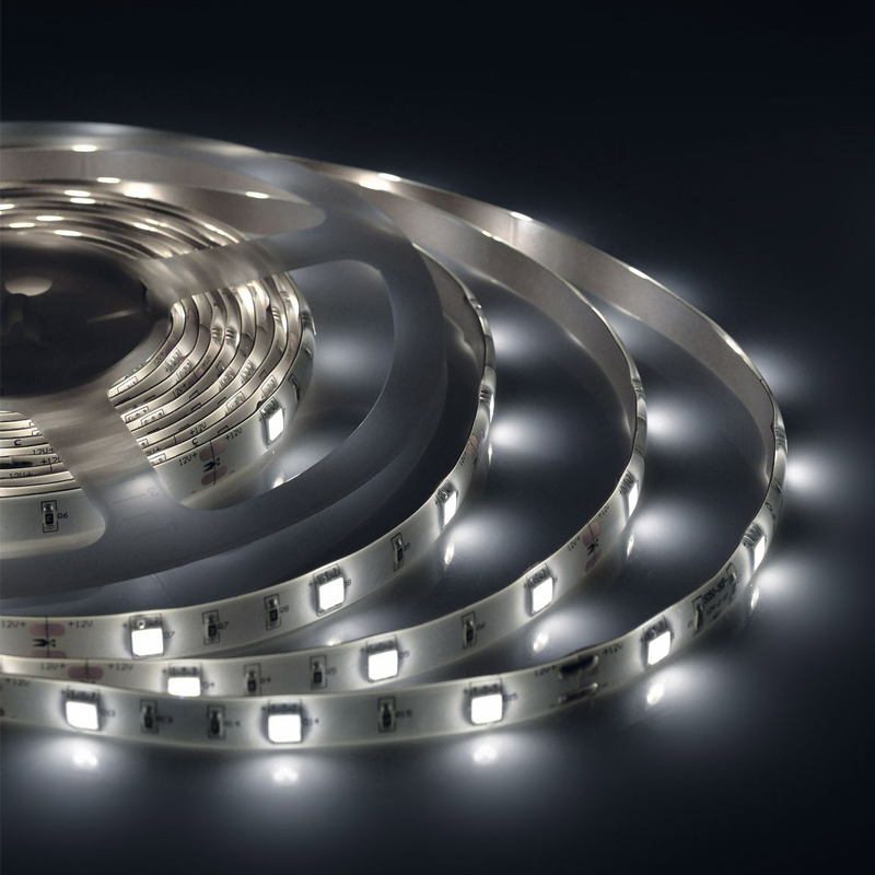 Светодиодная влагозащищенная лента 7,2W/m 30LED/m 5050SMD холодный белый 5M Белый Светодиодная влагозащищенная лента 7,2W/m 30LED/m 5050SMD холодный белый 5M Белый в Челябинске | Loft Concept