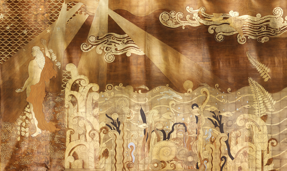 Обои ручная роспись в стиле Арт-деко Deco Dawn Bas Relief on Deep Rich Gold gilded paper Обои ручная роспись в стиле Арт-деко Deco Dawn Bas Relief on Deep Rich Gold gilded paper - постер Loft-Concept в Челябинске