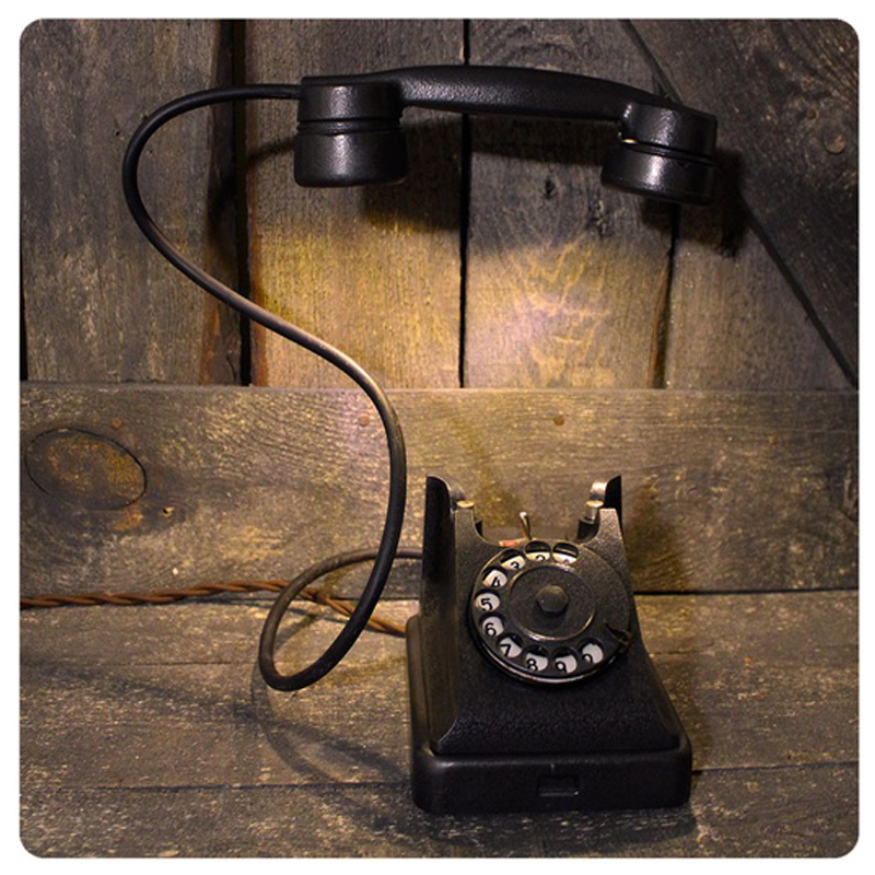 Настольная лампа Soviet Telephone I Черный Настольная лампа Soviet Telephone I Черный в Челябинске | Loft Concept