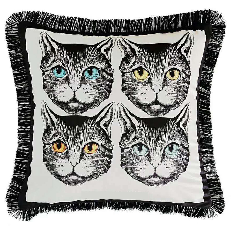 Декоративная подушка с вышивкой Cтиль Gucci Four Cats White Черно-белый Декоративная подушка с вышивкой Cтиль Gucci Four Cats White Черно-белый в Челябинске | Loft Concept
