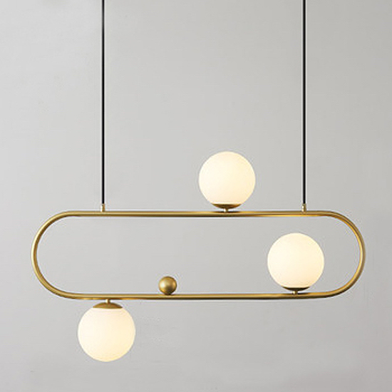 Люстра Horizontal Balls Balance Brass 3 Латунь Белый Люстра Horizontal Balls Balance Brass 3 Латунь Белый в Челябинске | Loft Concept