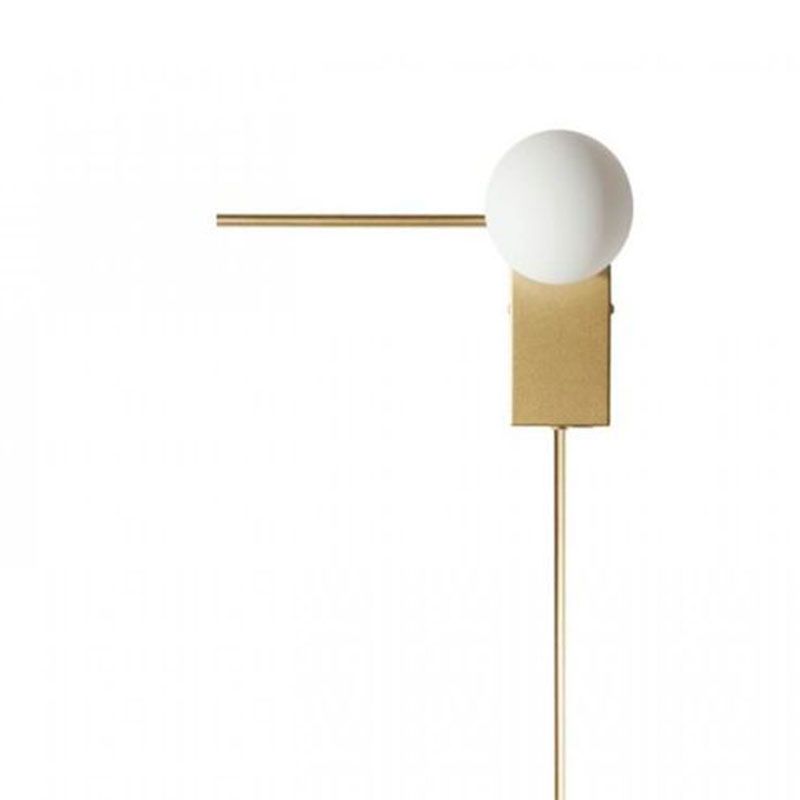 Бра Direct Rays Gold 85 см Белый Золотой Бра Direct Rays Gold 85 см Белый Золотой в Челябинске | Loft Concept