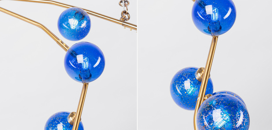 Люстра 8-GLOBE CHERRYBOMB CHANDELIER blue Люстра 8-GLOBE CHERRYBOMB CHANDELIER blue - Loft-Concept в Челябинске