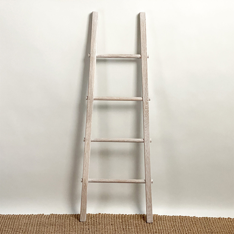 Лестница-вешалка Josip Hanger Ladder Белый дуб в Челябинске | Loft Concept 