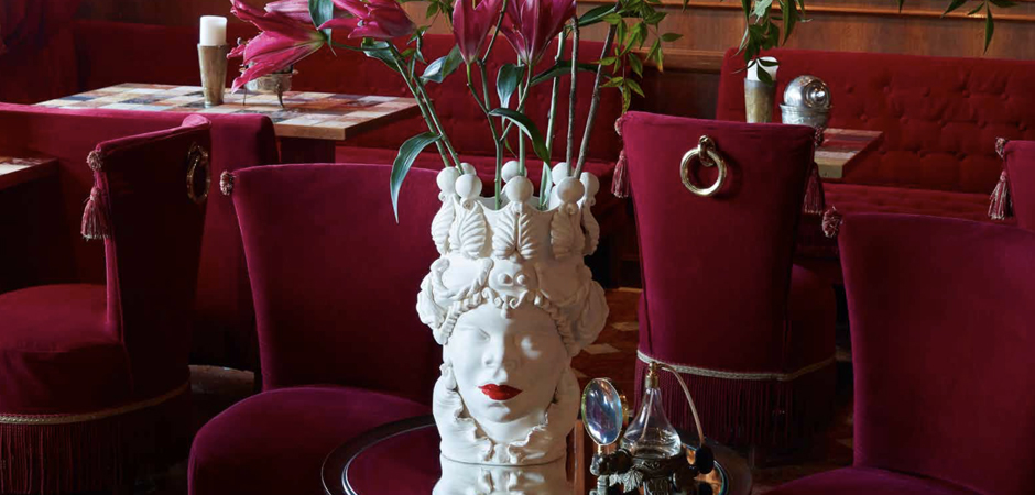 Ваза VASE MORO LADY LIPSTICK Ваза VASE MORO LADY LIPSTICK - Loft-Concept в Челябинске
