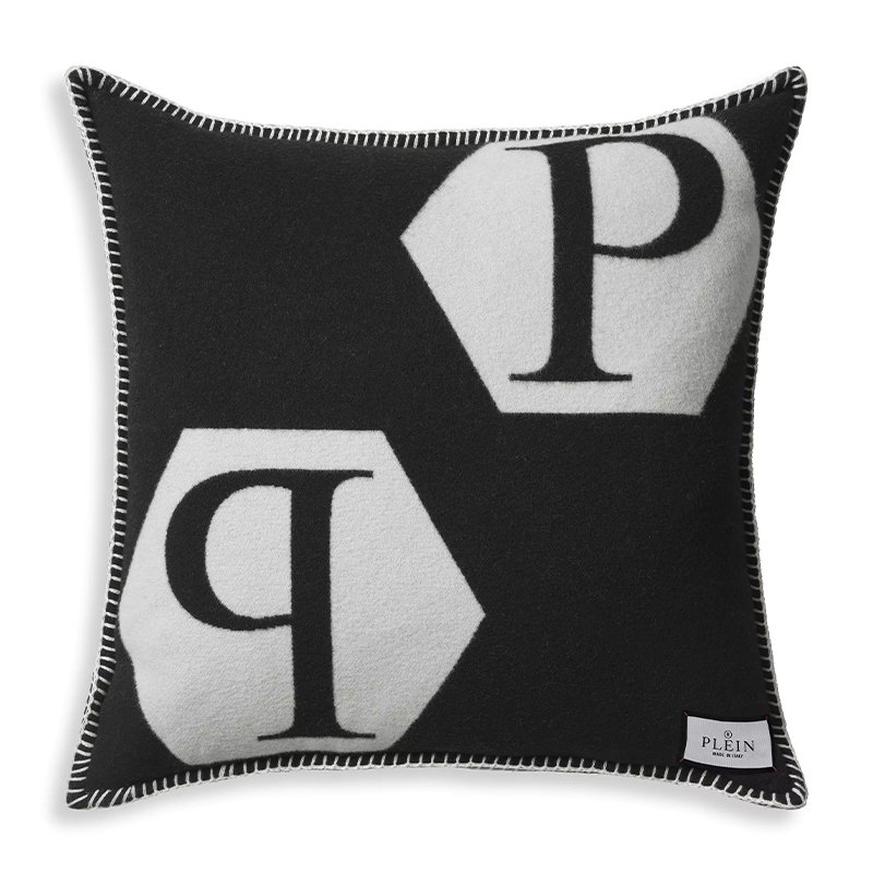 Подушка Philipp Plein Cushion Cashmere Black Черно-белый Подушка Philipp Plein Cushion Cashmere Black Черно-белый в Челябинске | Loft Concept