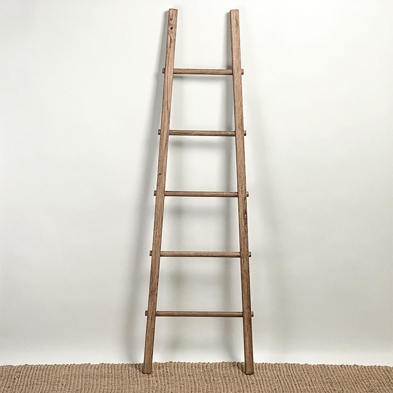 Лестница-вешалка Jarif Hanger Ladder Орех Лестница-вешалка Jarif Hanger Ladder Орех в Челябинске | Loft Concept