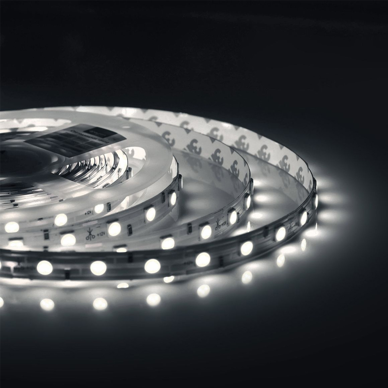 Светодиодная влагозащищенная лента 14,4W/m 60LED/m 5050SMD холодный белый 5M Белый в Челябинске | Loft Concept 