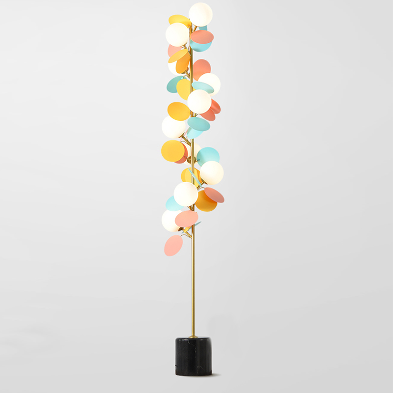 Торшер MATISSE Floor Lamp multi Белое матовое стекло Золотой Черный Мульти Торшер MATISSE Floor Lamp multi Белое матовое стекло Золотой Черный Мульти в Челябинске | Loft Concept