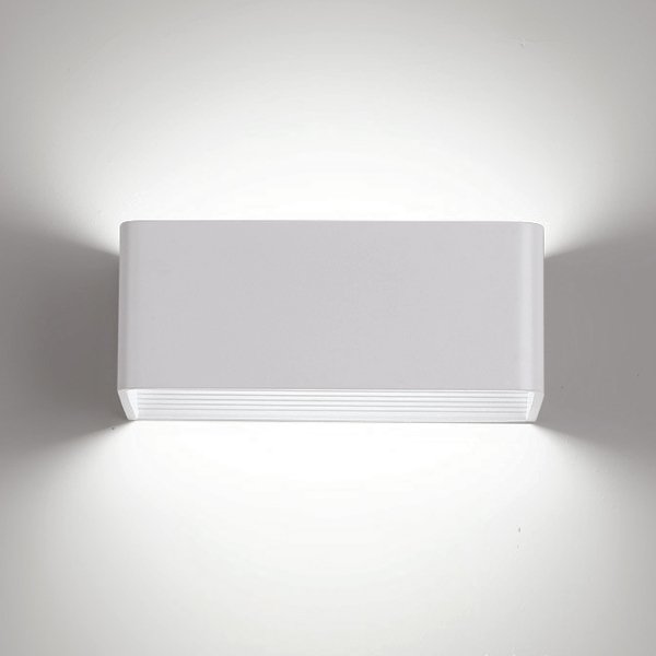 Спот White Cube Spot Long Серебряный Спот White Cube Spot Long Серебряный в Челябинске | Loft Concept
