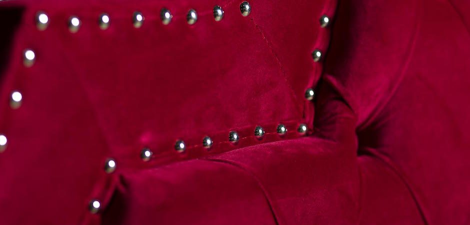 Кровать двуспальная с изголовьем красная Button Кровать двуспальная с изголовьем красная Button - Loft-Concept в Челябинске