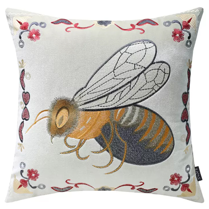 Декоративная подушка с вышивкой Пчела Стиль Gucci Bee Pillow Бежевый Мульти в Челябинске | Loft Concept 