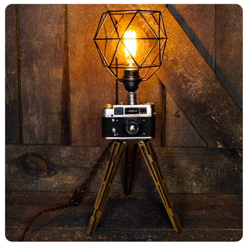 Настольная лампа Retro Camera Черный Настольная лампа Retro Camera Черный в Челябинске | Loft Concept