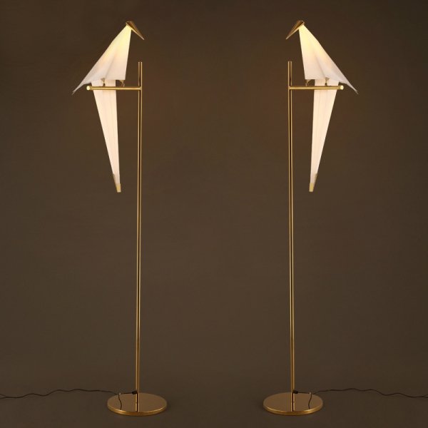 Торшер Origami Bird Floor Lamp Бежево-серый Золотой Торшер Origami Bird Floor Lamp Бежево-серый Золотой в Челябинске | Loft Concept