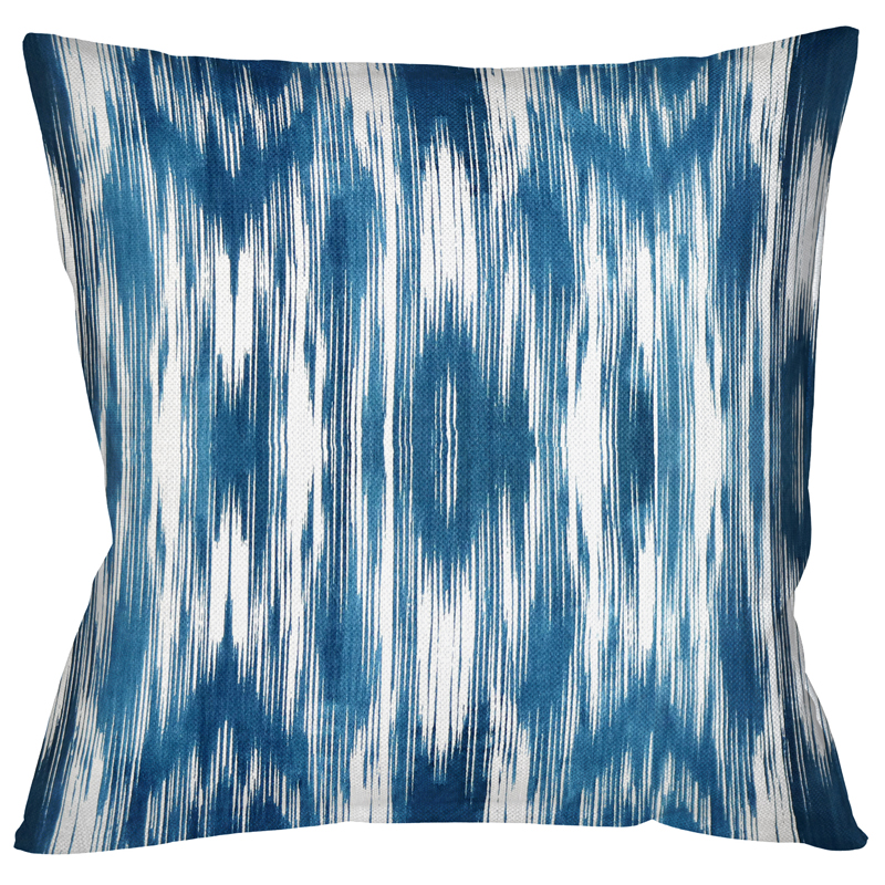 Декоративная подушка с голубым узором Ikat Pattern Голубой Белый Декоративная подушка с голубым узором Ikat Pattern Голубой Белый в Челябинске | Loft Concept