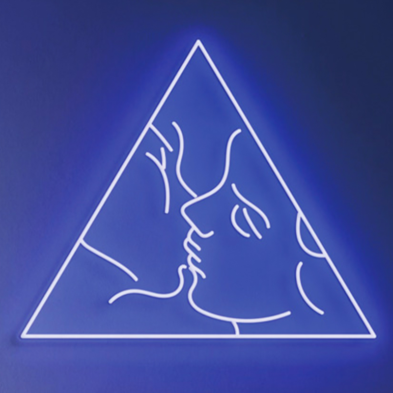 Неоновая настенная лампа Kiss Neon Wall Lamp Синий Синий Неоновая настенная лампа Kiss Neon Wall Lamp Синий Синий в Челябинске | Loft Concept