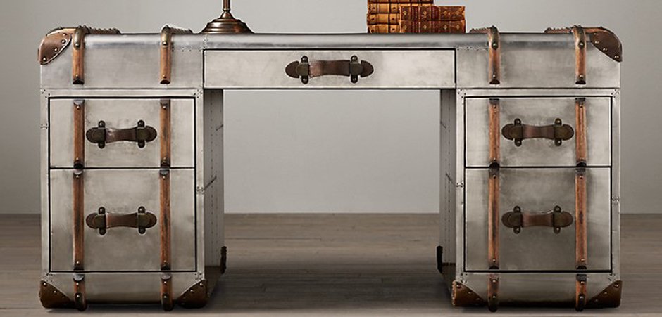 Стол RH Richards metal trunk Desks Стол RH Richards metal trunk Desks - Loft-Concept в Челябинске