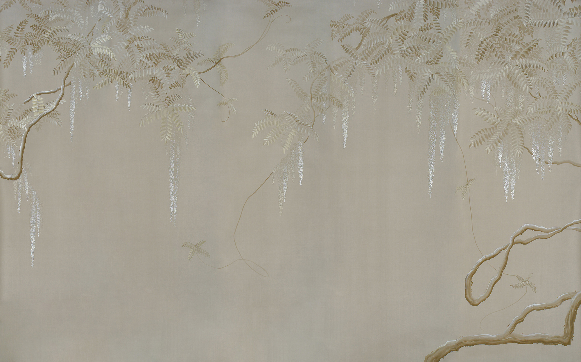 Обои ручная роспись Wisteria Limewash on Lead Grey dyed silk Обои ручная роспись Wisteria Limewash on Lead Grey dyed silk - постер Loft-Concept в Челябинске