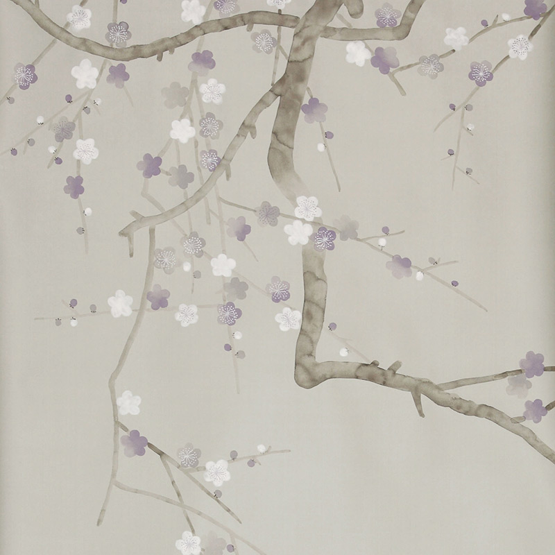 Обои ручная роспись Plum Blossom Special Colourway on Oyster Shell metallic silk Обои ручная роспись Plum Blossom Special Colourway on Oyster Shell metallic silk в Челябинске | Loft Concept