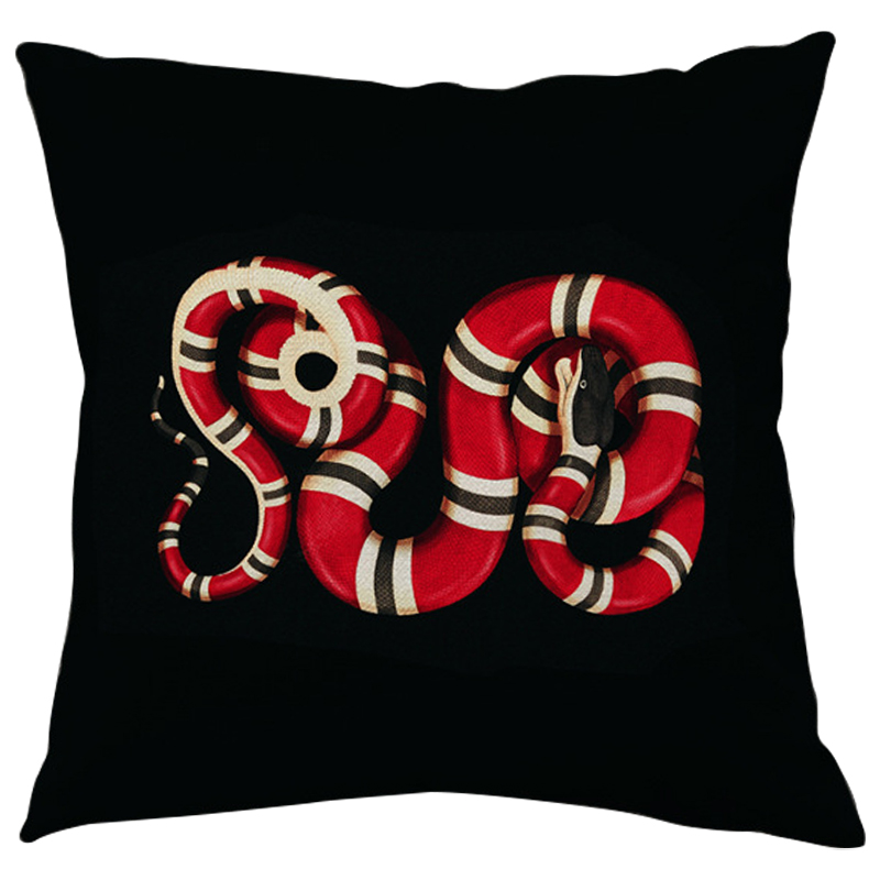 Декоративная подушка Стиль Gucci Micrurus Snake Black Черный Красный Бежевый Декоративная подушка Стиль Gucci Micrurus Snake Black Черный Красный Бежевый в Челябинске | Loft Concept