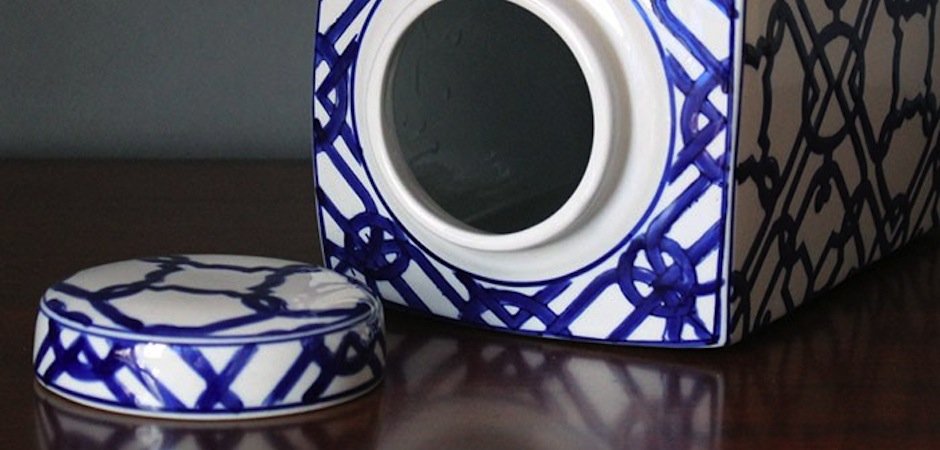 Фарфоровый сосуд Цзиндэчжэнь Jar Фарфоровый сосуд Цзиндэчжэнь Jar - Loft-Concept в Челябинске