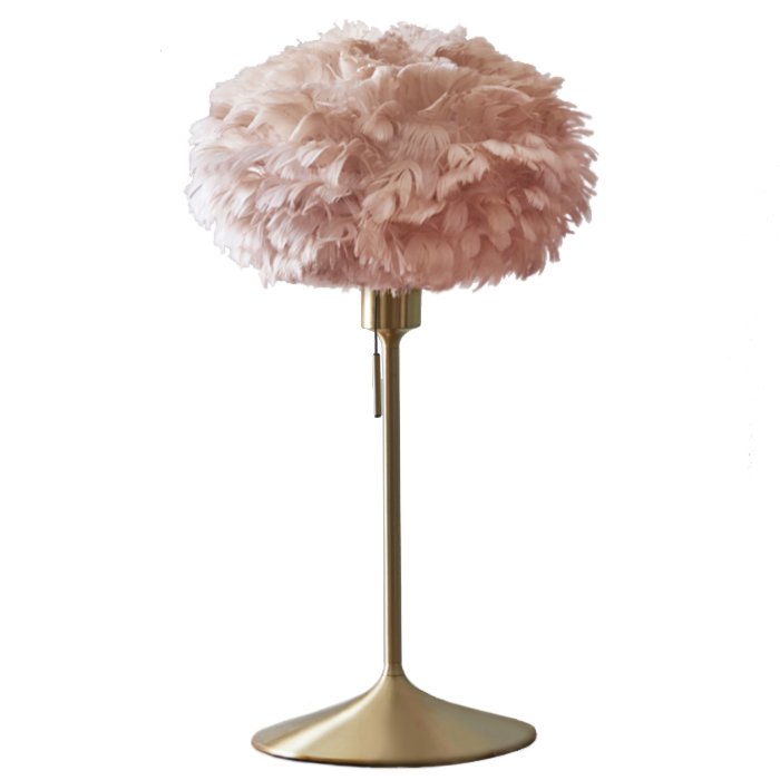 Настольная лампа из перьев Plumage Pink Розовый пастельный Белый Латунь Настольная лампа из перьев Plumage Pink Розовый пастельный Белый Латунь в Челябинске | Loft Concept