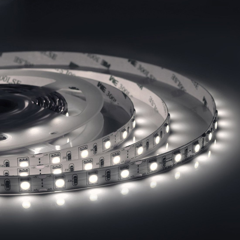 Светодиодная лента 60LED/m 5050SMD холодный белый 5M Белый Светодиодная лента 60LED/m 5050SMD холодный белый 5M Белый в Челябинске | Loft Concept
