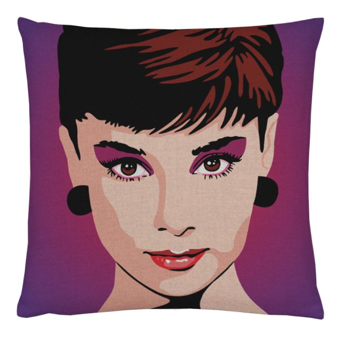 Декоративная подушка Audrey Hepburn #2 Пурпурный Декоративная подушка Audrey Hepburn #2 Пурпурный в Челябинске | Loft Concept