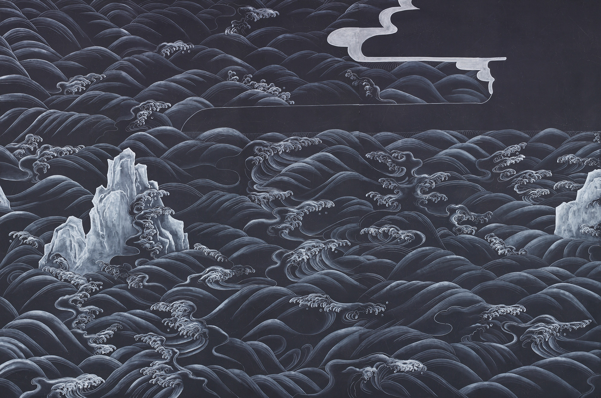 Обои ручная роспись Matsushima Waves Roka on Edo Night painted silk Обои ручная роспись Matsushima Waves Roka on Edo Night painted silk - постер Loft-Concept в Челябинске