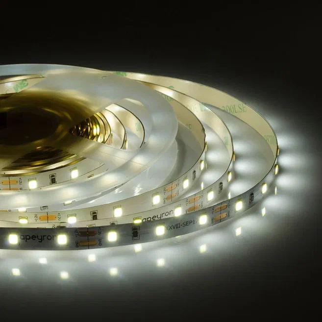 Светодиодная лента 4,8W/m 60LED/m 3528SMD холодный белый 5M Белый Светодиодная лента 4,8W/m 60LED/m 3528SMD холодный белый 5M Белый в Челябинске | Loft Concept