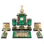 Настольный письменный набор из малахита и долерита с декором в виде герба России Leader Organizer варинант исполнения - 1 | Loft Concept в Челябинске