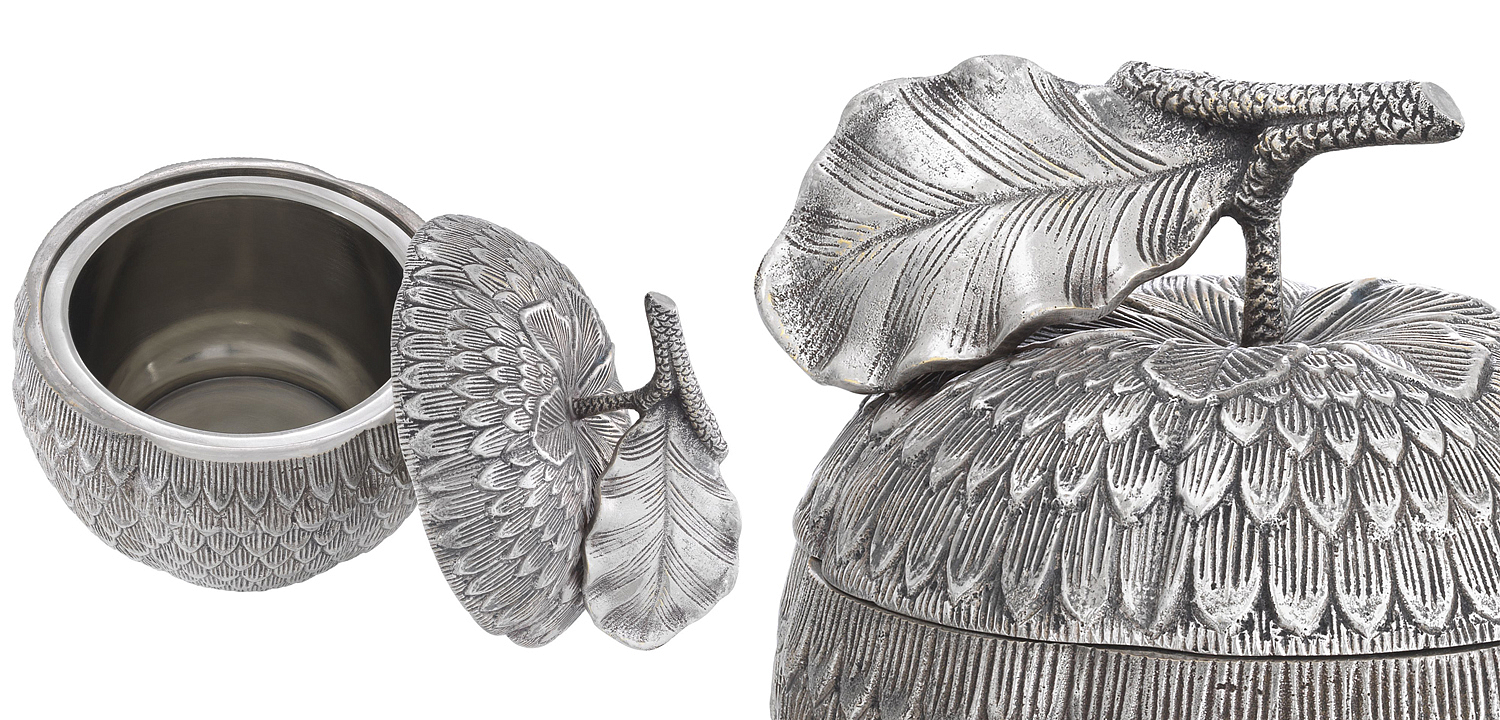 Шкатулка Eichholtz Box Custard Apple Silver Шкатулка Eichholtz Box Custard Apple Silver - Loft-Concept в Челябинске