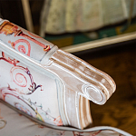 Двухместный диван из массива бука серый с растительным орнаментом Raffael Blue Grey Sofa варинант исполнения - 6 | Loft Concept в Челябинске