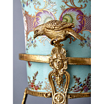 Ваза из голубого фарфора с рисунком птиц и цветов и декоративными элементами Blue Garden варинант исполнения - 11 | Loft Concept в Челябинске