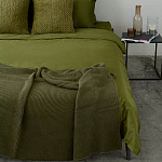 Плед из хлопка жемчужной вязки оливкового цвета Waffle Comfort варинант исполнения - 5 | Loft Concept в Челябинске