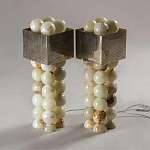 Настольная лампа с основанием из 24 выточенных сферических камней Through Stone варинант исполнения - 3 | Loft Concept в Челябинске