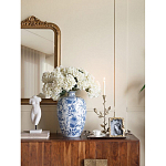 Ваза фарфоровая с узким горлышком и синими цветочными мотивами Independence варинант исполнения - 5 | Loft Concept в Челябинске