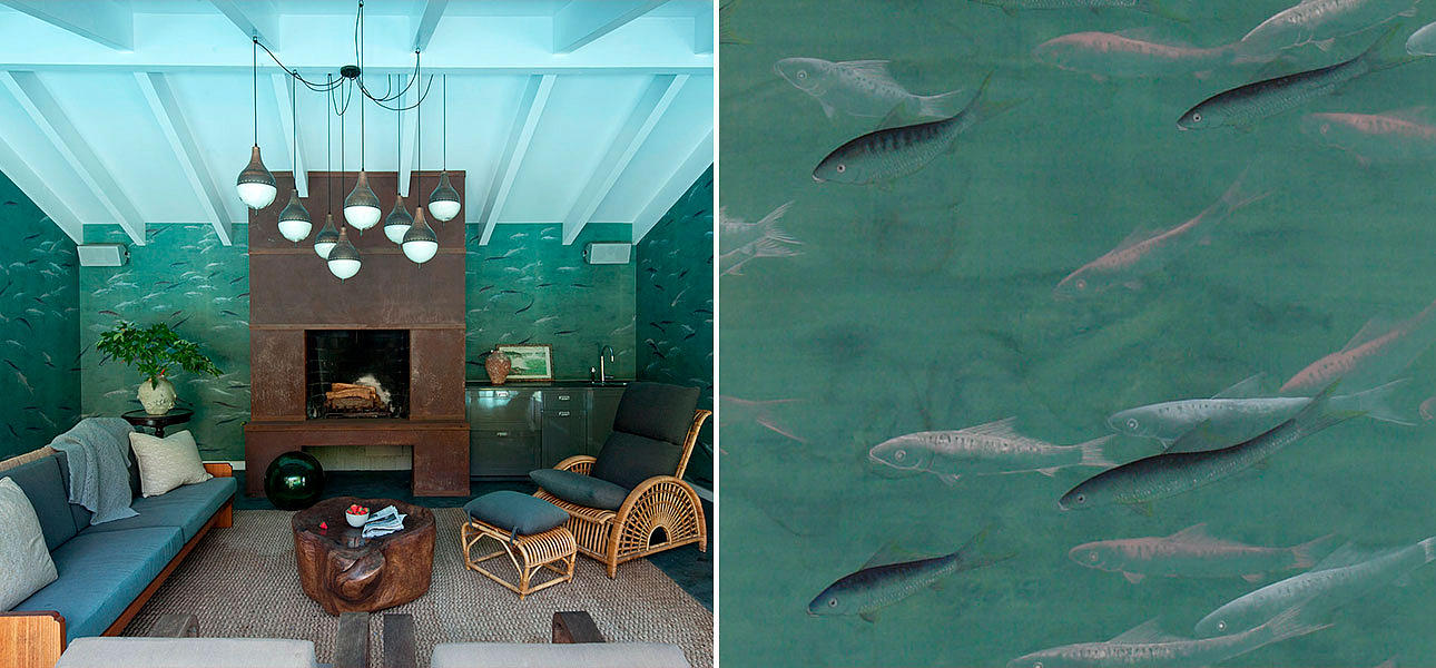 Обои ручная роспись Fishes Special Colourway on blue green painted silk with antiquing Обои ручная роспись Fishes Special Colourway on blue green painted silk with antiquing - Loft-Concept в Челябинске