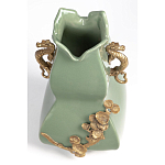 Ваза зеленого цвета из фарфора с бронзовыми ручками в виде драконов и рельефным цветочным декором Eden Garden porcelain and bronze варинант исполнения - 6 | Loft Concept в Челябинске