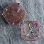 Шкатулка из эпоксидной смолы с цветами розовая Epoxy Resin Square Box Pink варинант исполнения - 2 | Loft Concept в Челябинске
